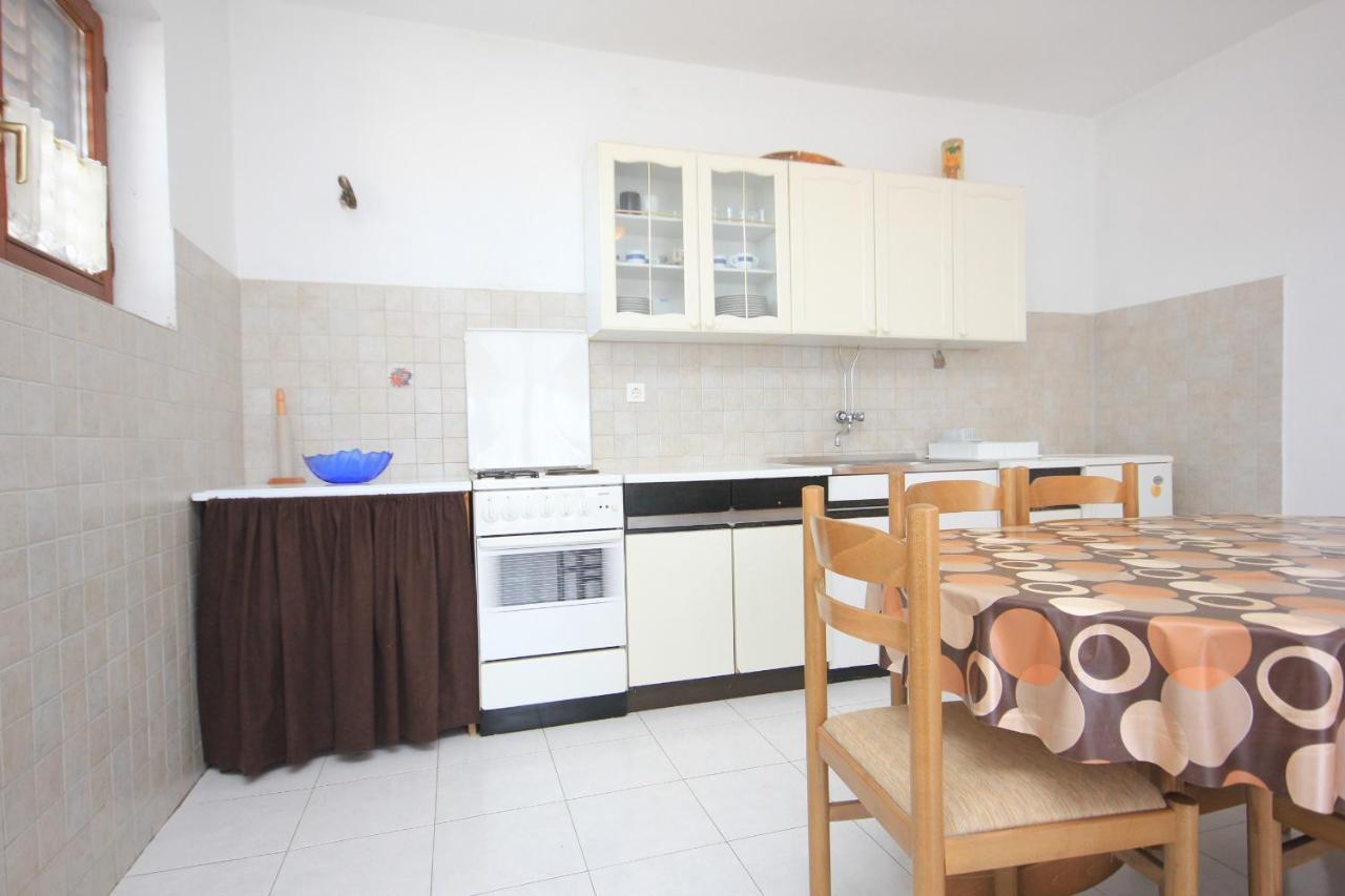 Apartment Sali 8121A Extérieur photo